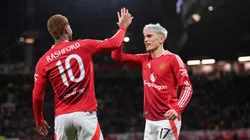 Rashford y Garnacho festejan un gol de Manchester United.