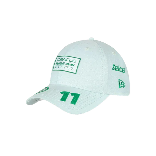 La nueva gorra de Sergio Pérez para el Gran Premio de México.