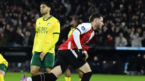 El golazo de Santiago Giménez para evitar la derrota del Feyenoord