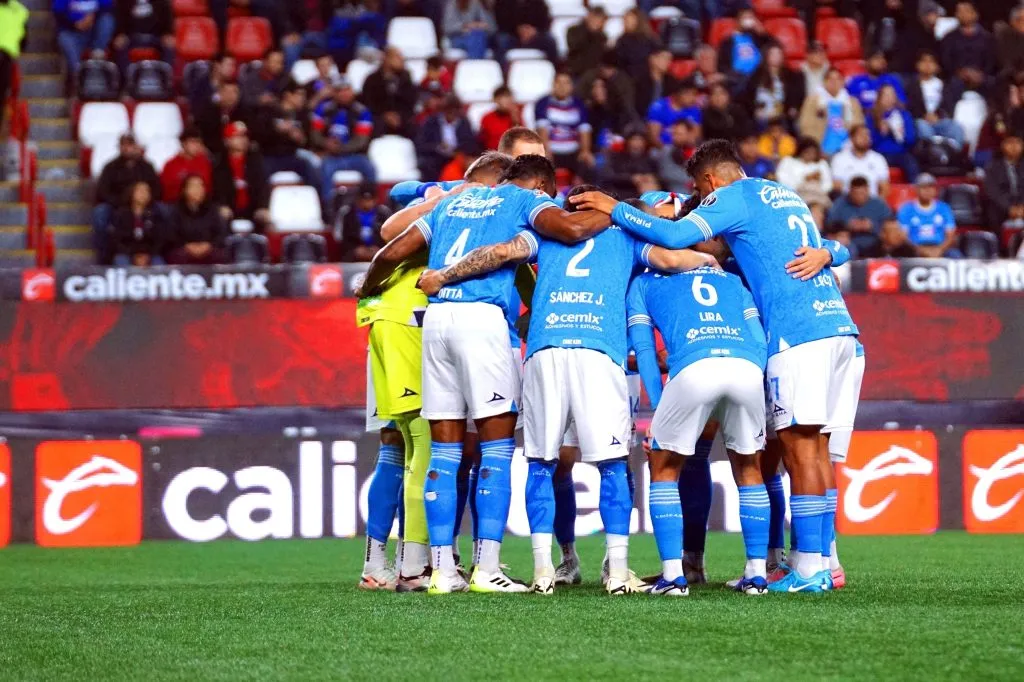 La IA precisó los factores a favor y en contra que tendrá Cruz Azul en su búsqueda de remontar la serie de cuartos de final ante Xolos. (Imago)