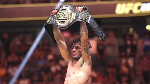 Alexandre Pantoja extendió su dominio en el peso mosca tras vencer a Kai Asakura.