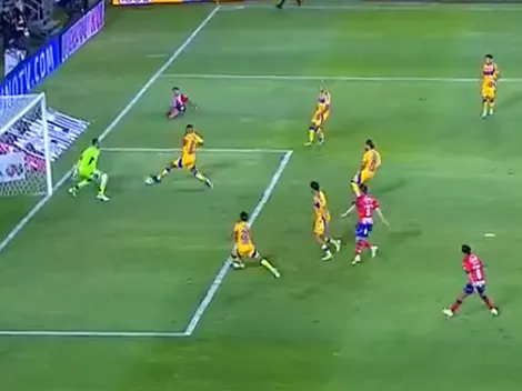 Video: el insólito autogol de Joaquim en Atlético San Luis vs. Tigres