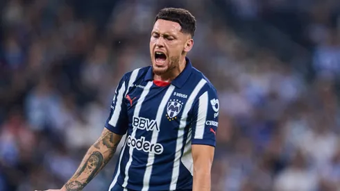 Lucas Ocampos no estará con Rayados en el duelo ante Pumas por la Liguilla