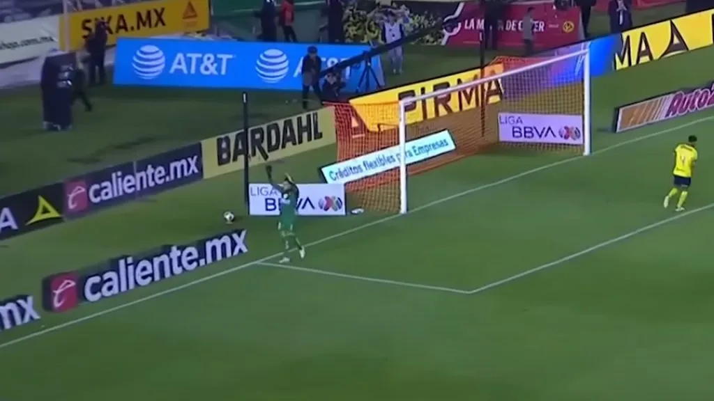 La burla de Malagón desde la transmisión del partido (Captura TV)