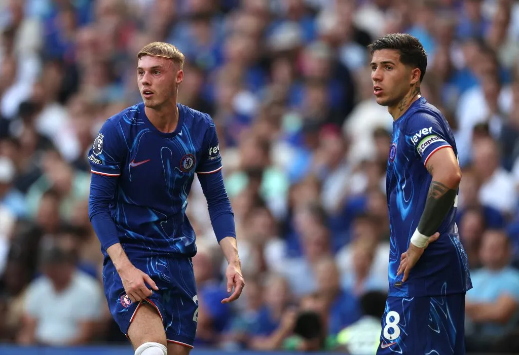 Cole Palmer y Enzo Fernández, dos piezas fundamentales en el Chelsea de Enzo Maresca (GETTY IMAGES)