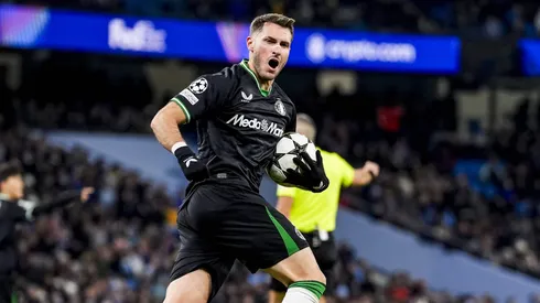 Santiago Giménez regresó y le convirtió al Manchester City