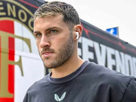 La esperada noticia que recibió Santiago Giménez en la previa del Feyenoord vs. Manchester City