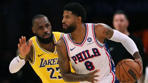 LeBron James y Paul George.