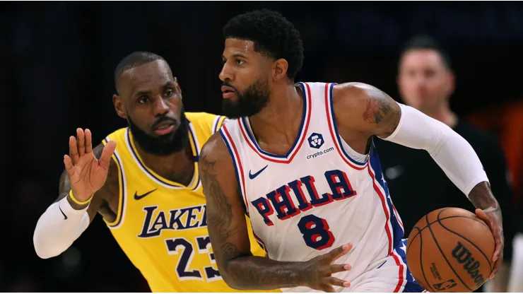 LeBron James y Paul George.