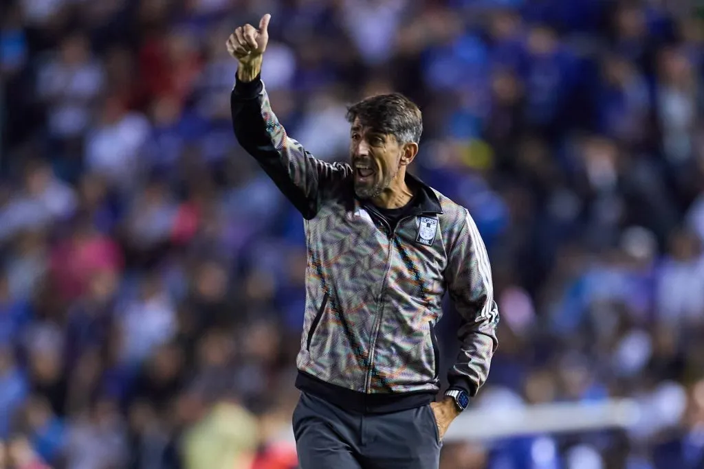 Veljko Paunovic ahora dirige a Tigres. [Foto IMAGO]