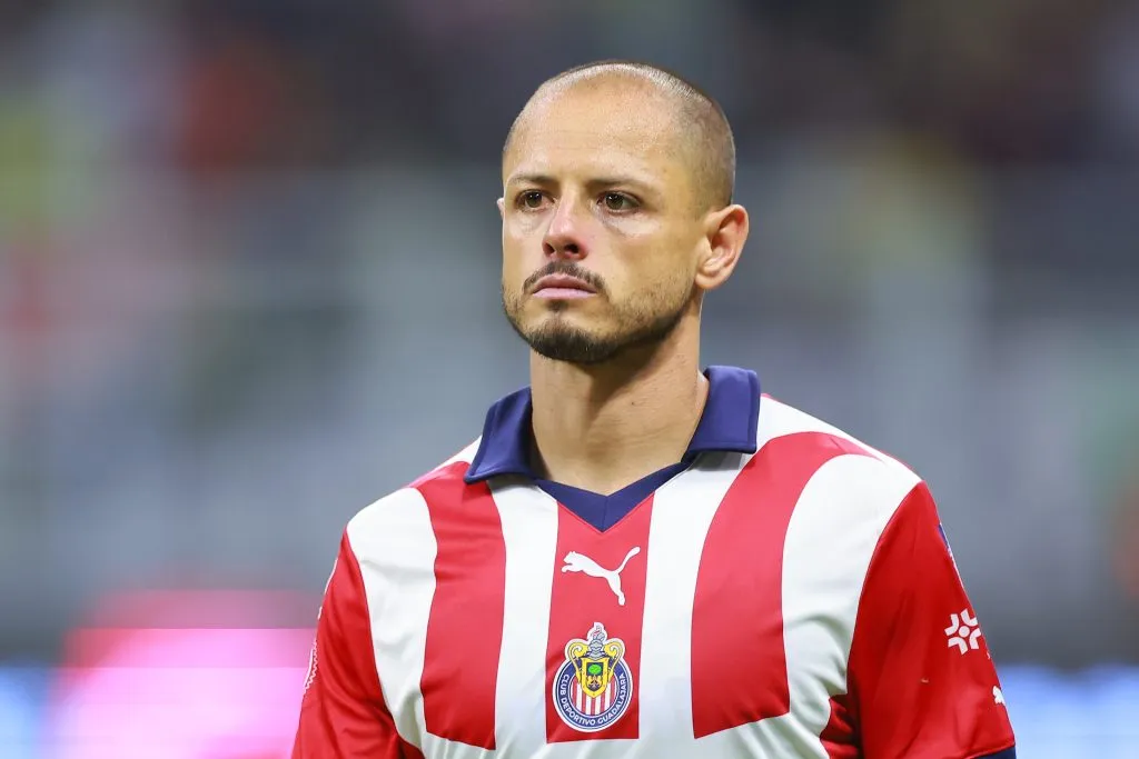 Chicharito Hernández se pronunció en redes sociales tras la eliminación de Chivas. (Getty images)