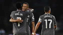 Mbappé y Vinicius se abrazan en Real Madrid.