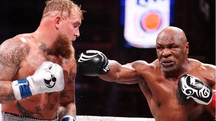 Mike Tyson no descarta seguir en actividad tras su pelea ante Jake Paul.