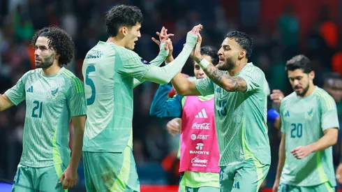 La alegría de los jugadores mexicanos tras la victoria.