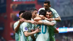 México goleó a Honduras por 4-0