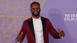 Patrice Evra pasó del hambre a conquistar el mundo del futbol con su alegría tan propia.