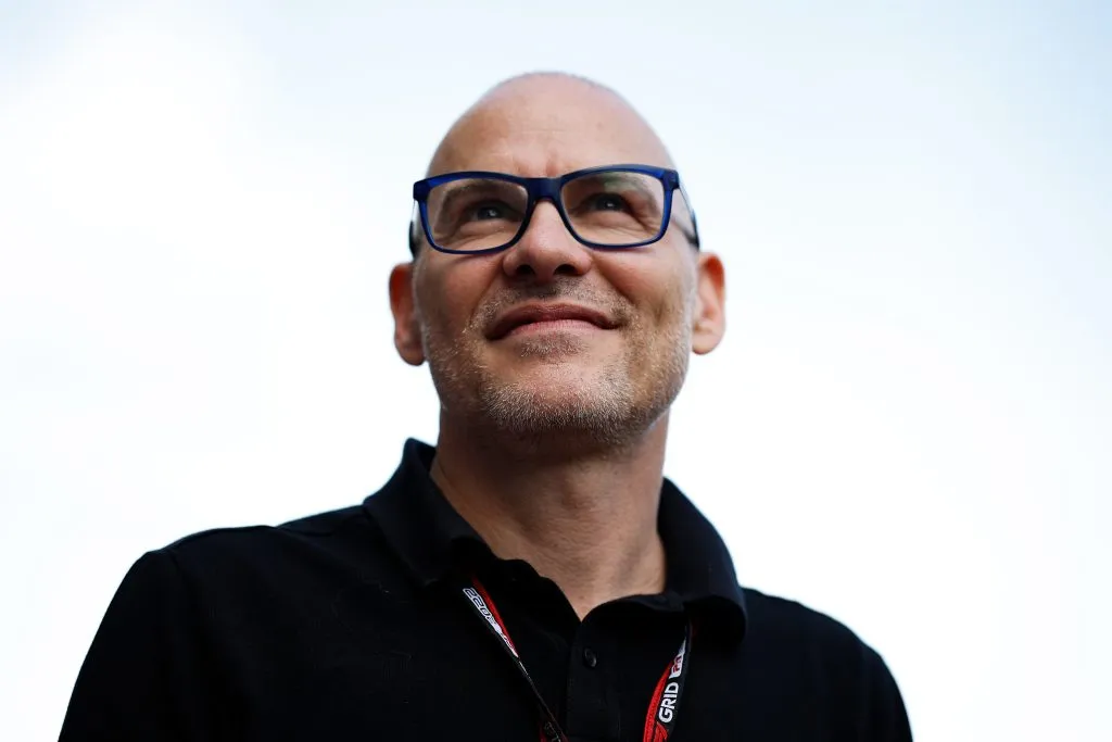 Jacques Villeneuve defendió a Checo Pérez (Getty Images)