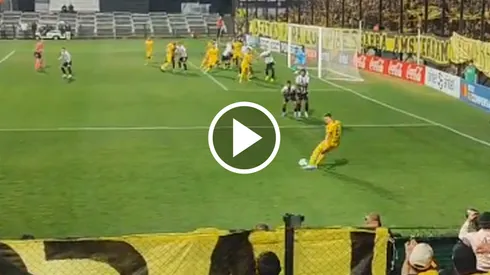 El impresionante gol de tiro libre de Leo Fernández para Peñarol antes de regresar a Toluca