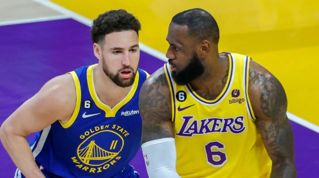 Klay Thompson y LeBron James. (Foto: Imago)