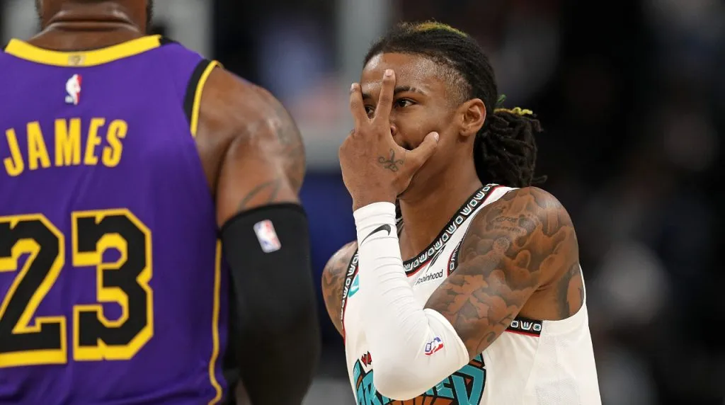 LeBron James y Ja Morant. (Foto: Getty Images)