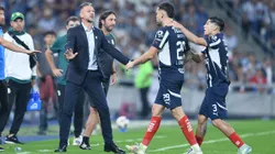 Demichelis buscó calmar a Ocampos tras la roja.