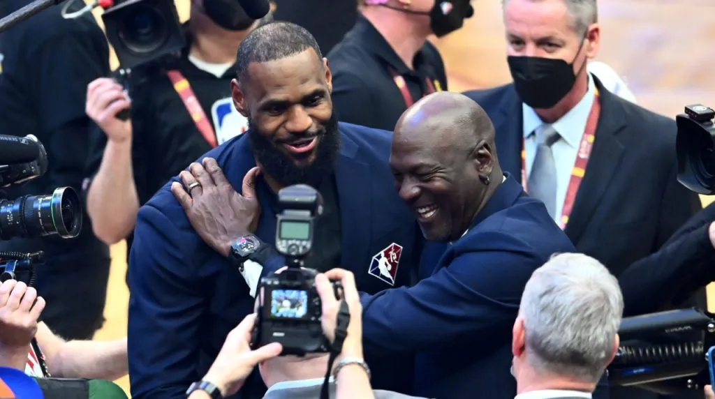 LeBron y Jordan en el NBA All-Star Game 2022. (Foto: Getty Images)