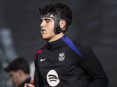 ¿Por qué Pau Cubarsí juega con Barcelona con una máscara protectora?