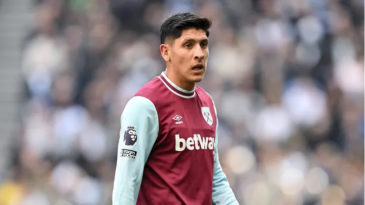 Edson Álvarez habló de su futuro