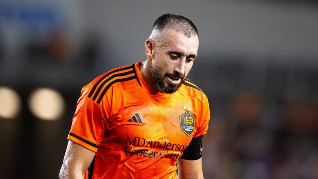 El mediocentro tiene libertad para negociar con nuevos clubes para 2025 (IMAGO)