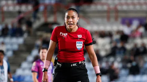 El arbitraje femenino, levanta la mano para su cita con la historia