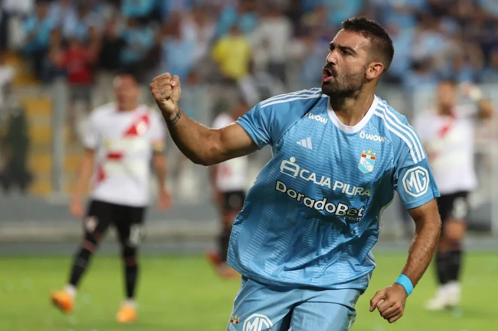 Martin Cauteruccio sigue de racha en Sporting Cristal. [Foto IMAGO]