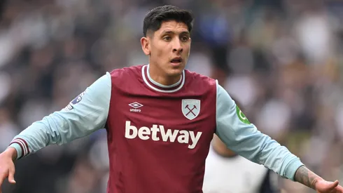 Edson Álvarez es criticado en Inglaterra