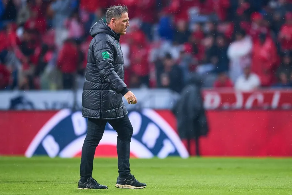 Eduardo Berizzo afirmó que su equipo perdió dos puntos ante Toluca. (Imago)
