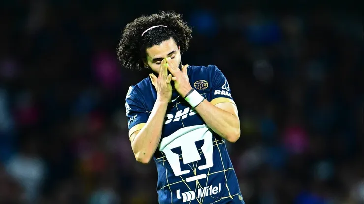 César Huerta aún no renovó su vínculo contractual con Pumas