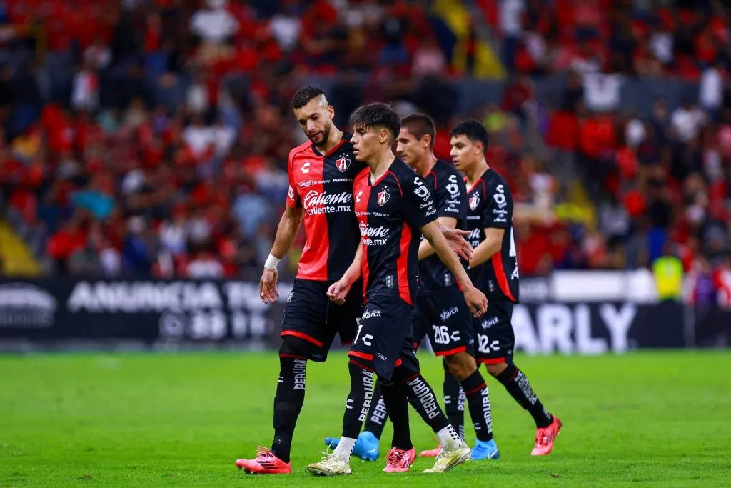 Atlas se está quedando con el último cupo de acceso al Play In. (Imago)