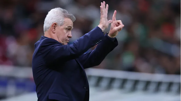 El entrenador del Tri se encuentra diagramando su lista de convocados.