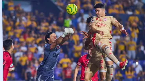 Ambos equipos se encuentran luchando en la parte alta de la clasificación.