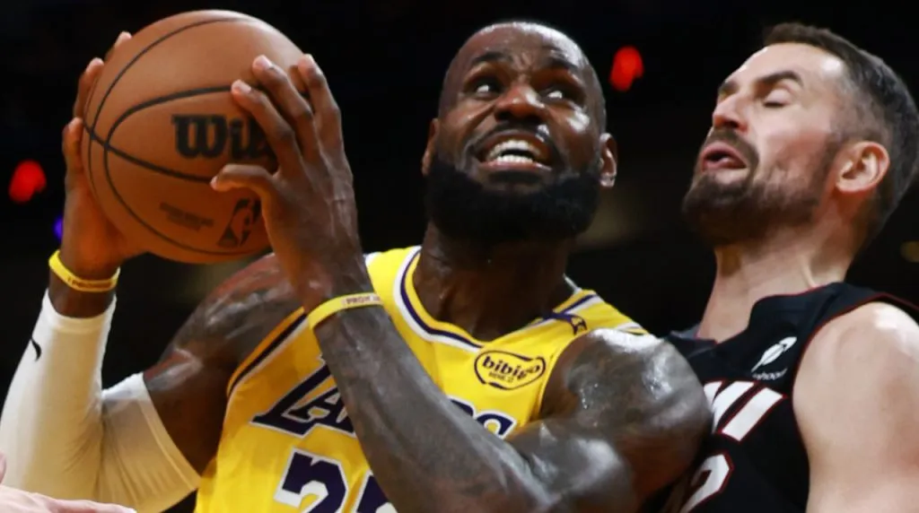 LeBron James y Kevin Love. (Foto: Getty Images)