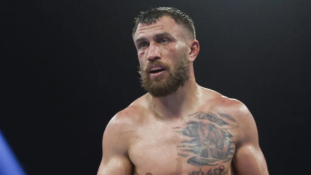 El futuro de Vasyl Lomachenko en el boxeo corre peligro.