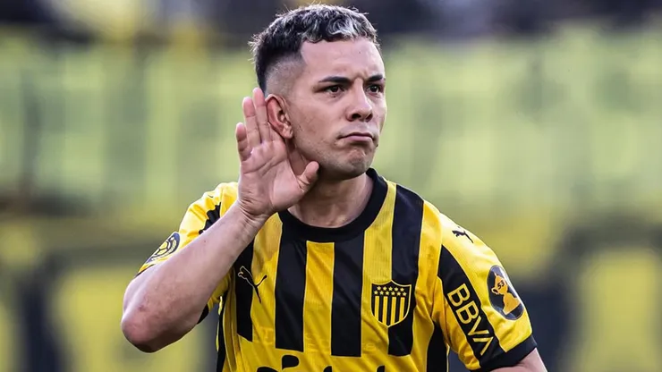 Leo Fernández pisa fuerte en Sudamérica con una distinción de Conmebol mientras define su futuro