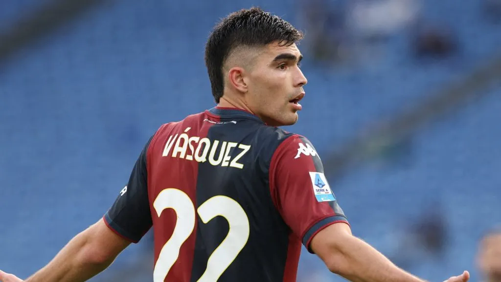 El defensa estaría en el radar de Mourinho para el próximo año (IMAGO)