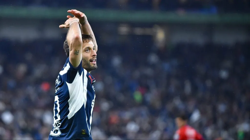 Sergio Canales, muy feliz tras llegar a su primera final con Rayados [Foto: Getty]