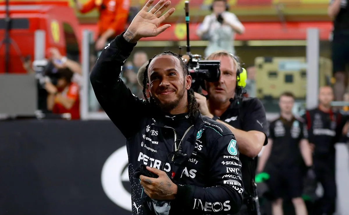 F1: Así fue la emotiva despedida de Lewis Hamilton en Mercedes ...