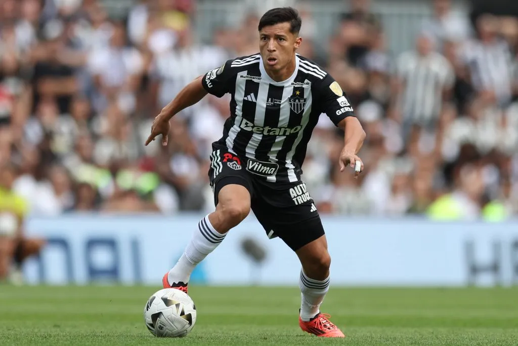 Alan Franco (foto) y Danilo Barbosa serían los primeros sondeados por Tigres UANL de cara al 2025. (Imago)