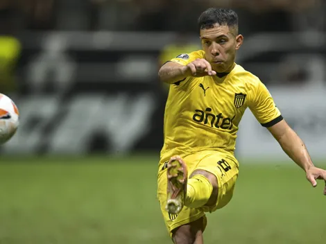 Con tintes de despedida, el presidente de Peñarol actualizó la situación de Leo Fernández