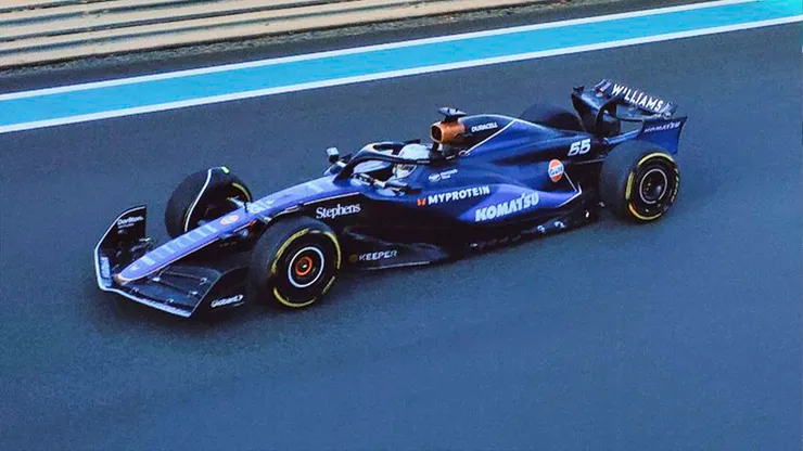 Carlos Sainz pilotó en Williams por primera vez