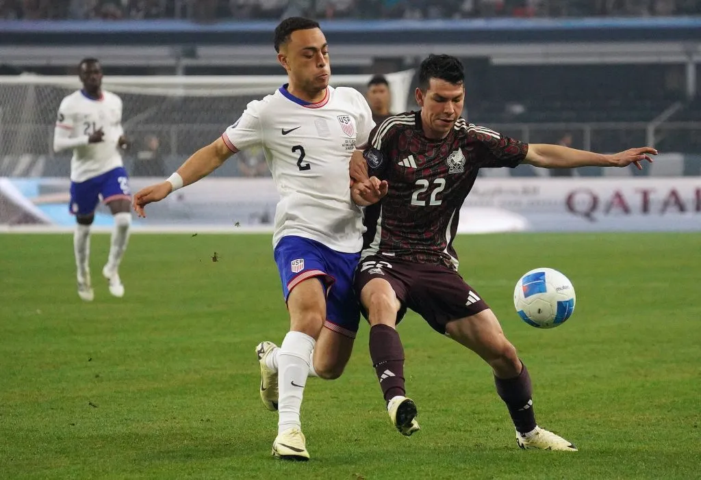 Hirving Lozano en marzo de 2024 antes de ser cortado para la Copa América. [Foto IMAGO]