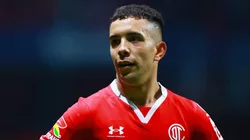 Peñarol quiere quedarse con Leo Fernández