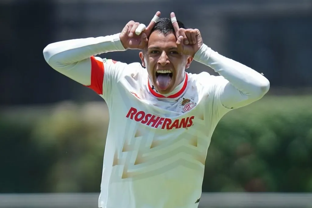 Sebastián Bucio deja Toluca y se marcha a Chivas de Guadalajara.