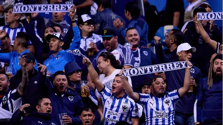 Aficionados de Rayados generaron disturbios contra los de América